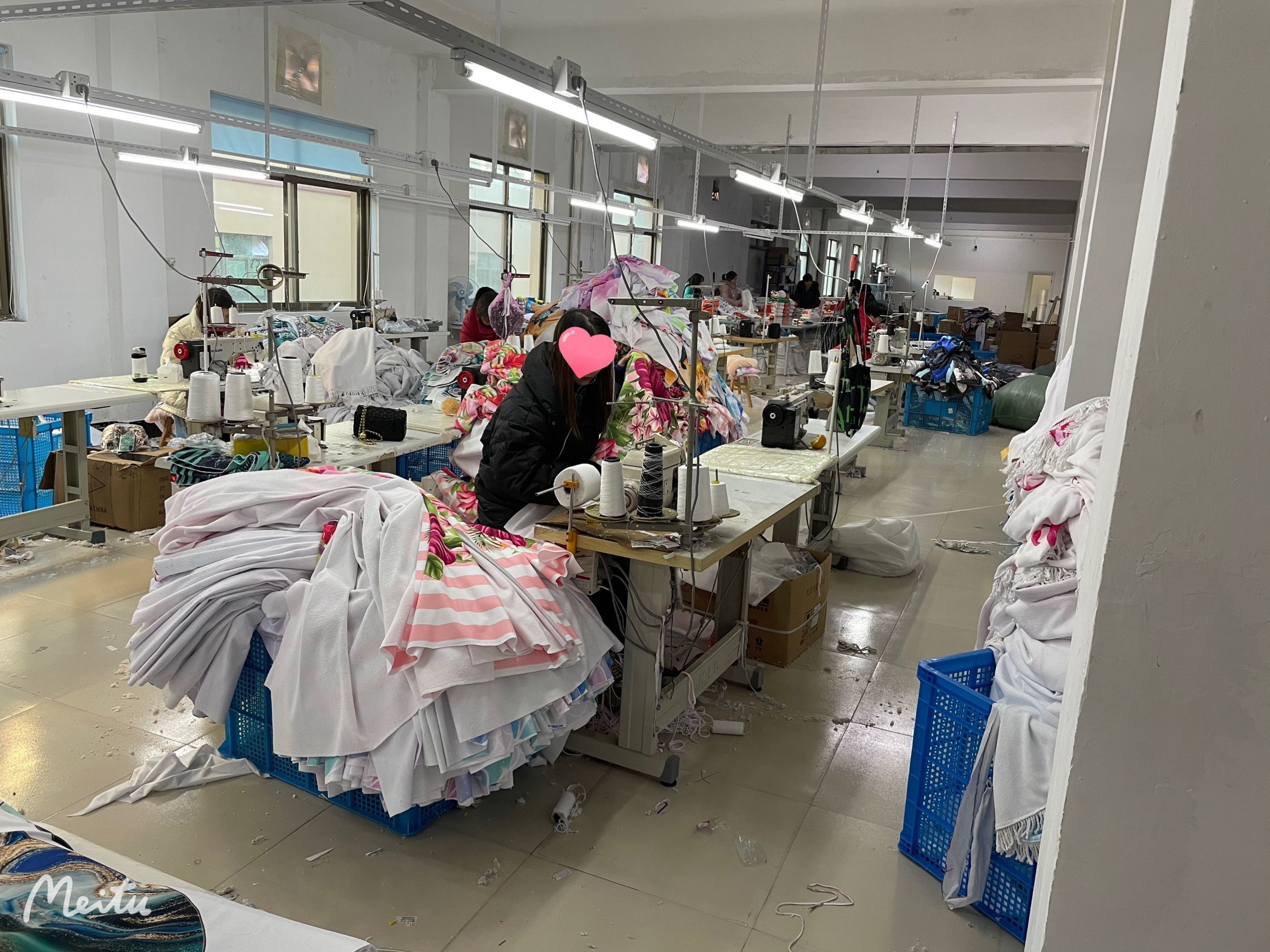 lefovs sewing factory for beach towel and blankets